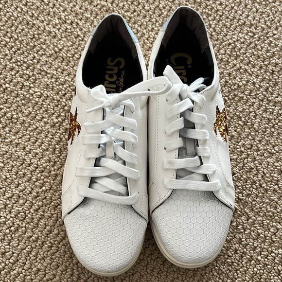 Circus Vanellope Palm Tree Sneaker - Picture 6 of 8